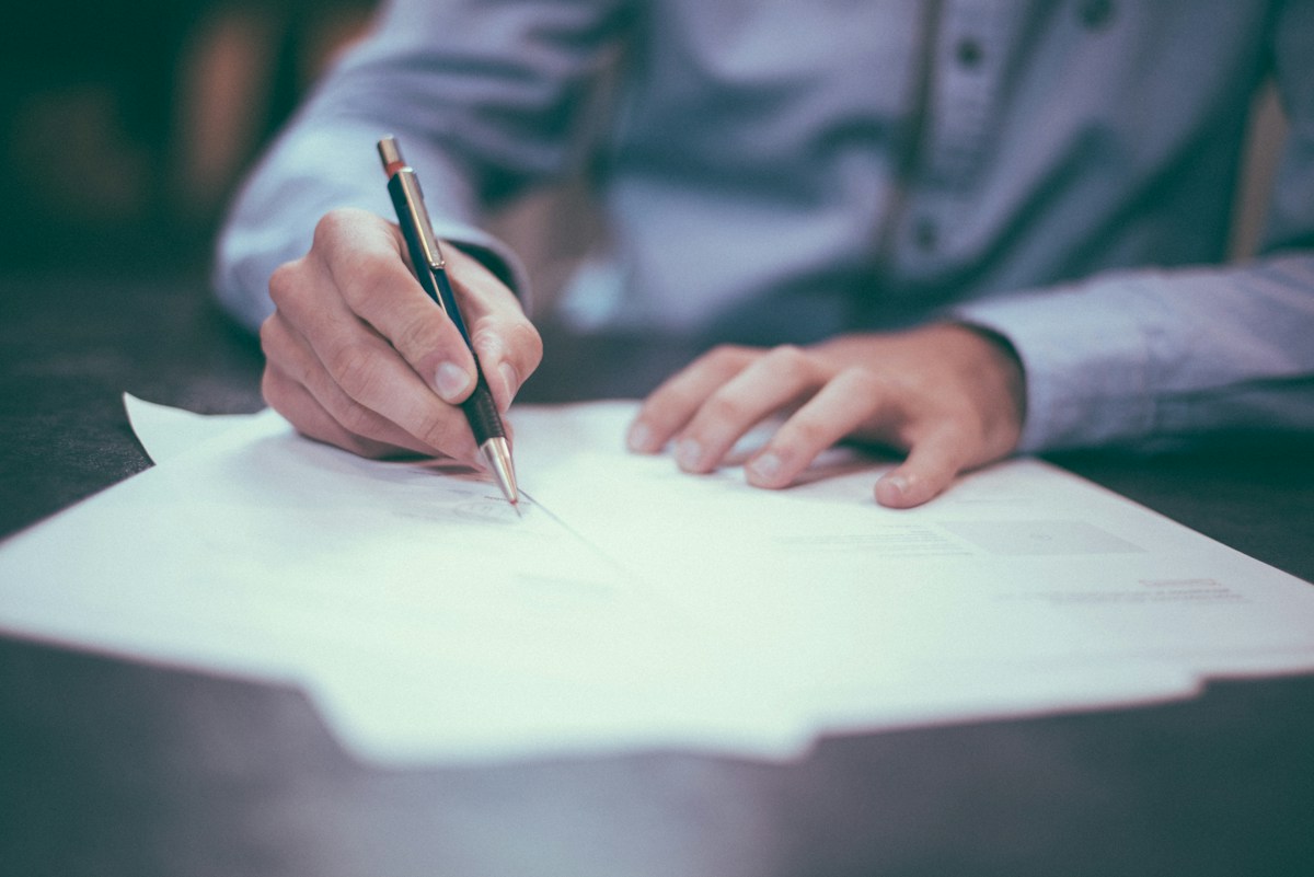 Analyse de documents pour préparer un recrutement